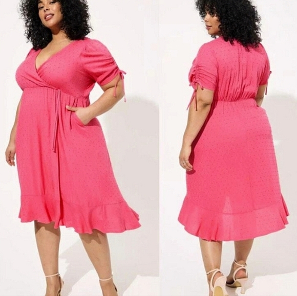 Torrid Swiss Dot Surplice Midi Dress Pink Womens Romantic - Picture 1 of 7